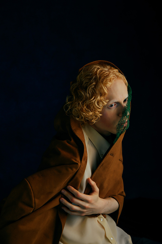 Echo of a Gesture